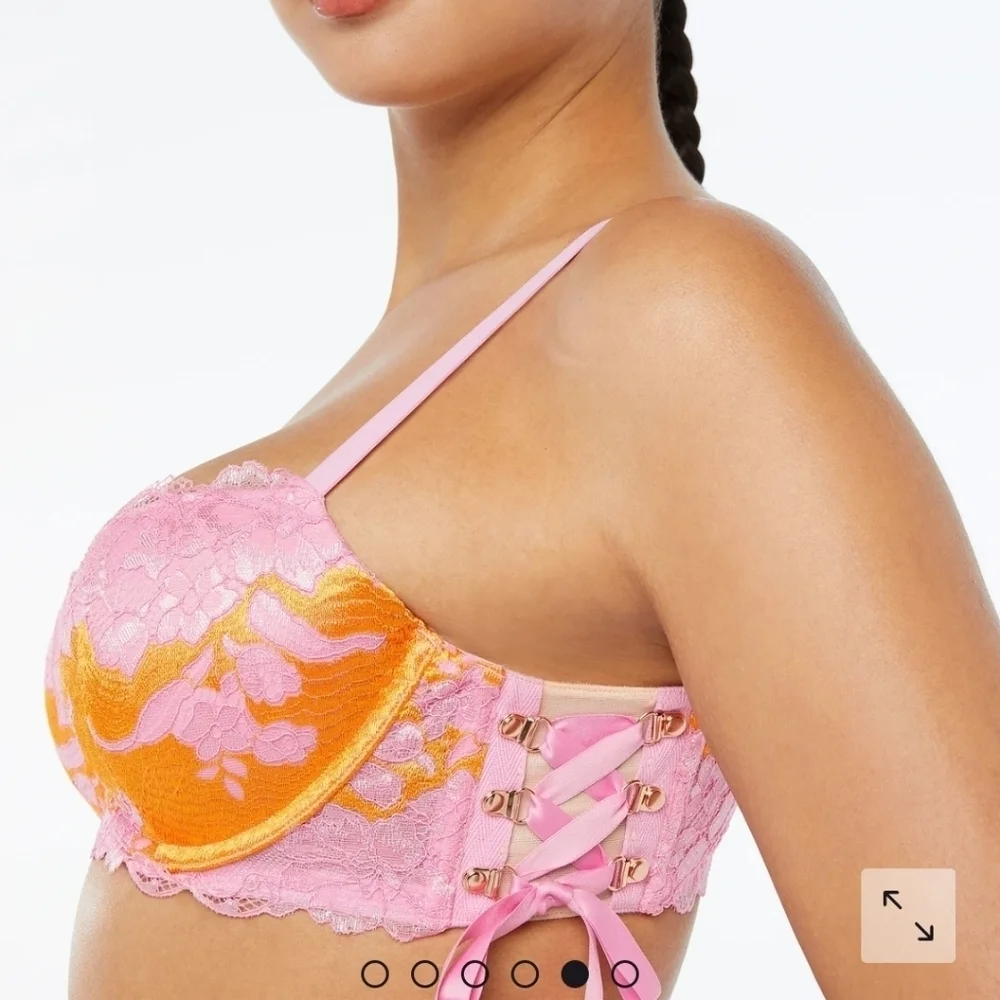 NIP Lace'd Up Padded Low Balconette Bra Lilac Pink Make Me Blush Two Tone Lace